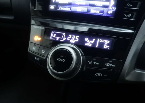 Toyota Prius+ 1.8 Prius+ Excel TSS HEV CVT 5dr 19