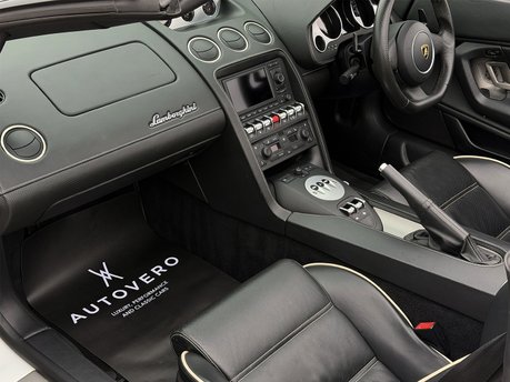 Lamborghini Gallardo LP560-4 Spyder 40