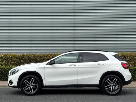 Mercedes-Benz GLA Class GLA 180 URBAN EDITION 4