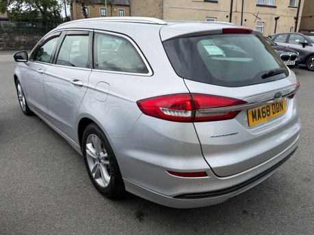 Ford Mondeo ZETEC EDITION TDCI 8