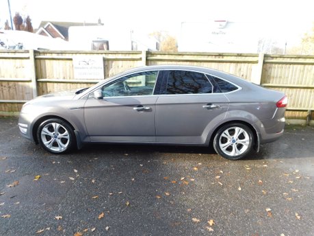 Ford Mondeo 2.0 TITANIUM X BUSINESS EDITION TDCI 5 Dr 7