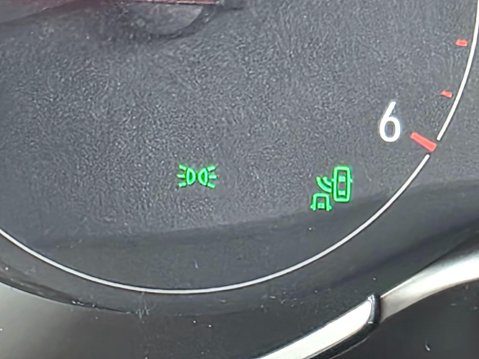 Vauxhall Grandland X 1.5 Turbo D BlueInjection Sport Nav Euro 6 (s/s) 5dr 27