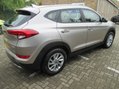 Hyundai TUCSON 2.0 CRDi SE Nav 4WD Euro 6 5dr 5