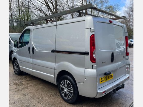 Renault Trafic 2.0 TD dCi SL27 Sport L1 H1 4dr 13