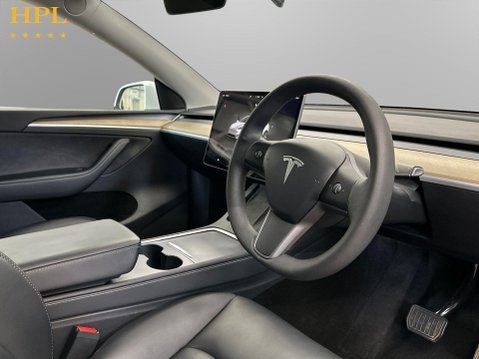 Tesla Model Y SUV 5dr Electric Auto RWD (346 ps) Bluetooth - Air Con - Alloy Wheels 12