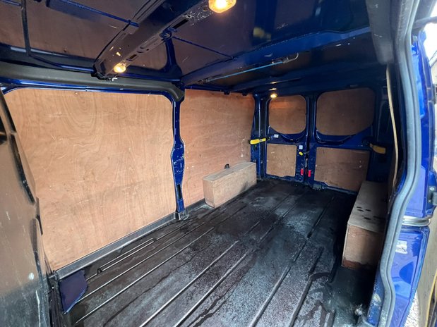 Ford Transit Custom LWB L2H1 290 Limited Air Con Cruise EURO 6 NO VAT 12