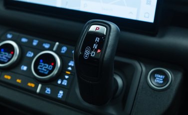 Land Rover Defender 90 V8 CARPATHIAN EDITION 23