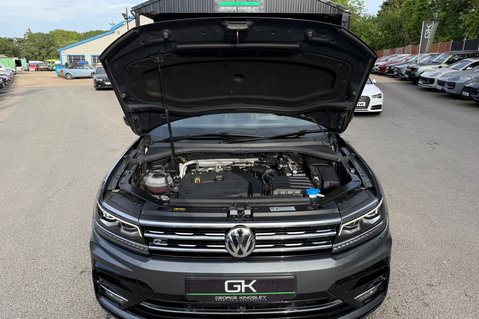 Volkswagen Tiguan R-LINE TECH TSI EVO DSG -CAMERA -FULL VW SERVICE HISTORY  62