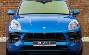 Porsche Macan GTS 4