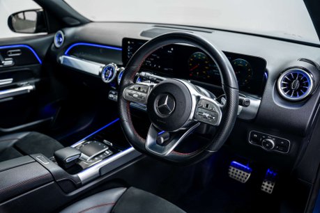 Mercedes-Benz GLB 1.3 GLB 200 AMG Line Premium Plus Night Edition 5dr 2