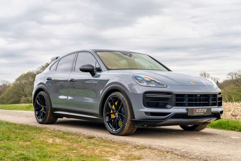 Porsche Cayenne 4.0T V8 TURBO GT 3