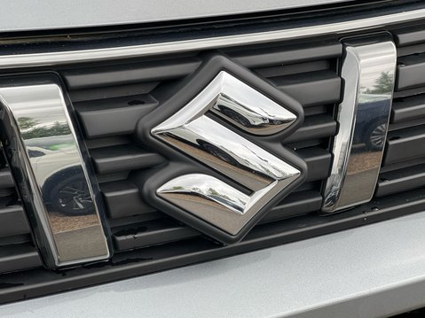 Suzuki Vitara SZ-T BOOSTERJET MHEV 13