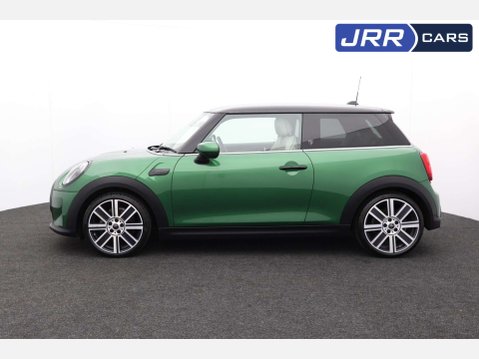 Mini Hatch 1.5 Cooper Exclusive Auto 3dr 12