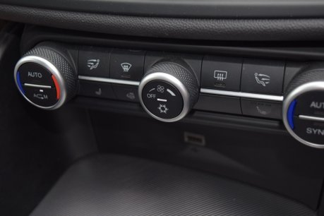 Alfa Romeo Giulia TB VELOCE 37