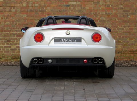 Alfa Romeo 8C Spider 15