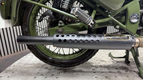 Royal Enfield Bullet 500 CLASSIC 2020 ONLY 11K ARMY COLOUR SCHEME 500CC A2 38