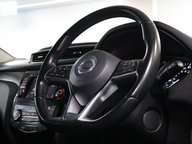 Nissan Qashqai DIG-T TEKNA 12