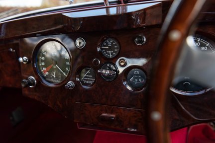 Jaguar XK 120 Fixed-Head Coupe Fast Road Spec 19