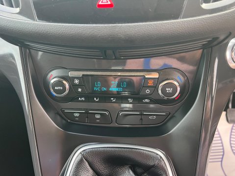Ford Kuga 2.0 TDCi Titanium AWD Euro 5 5dr 36
