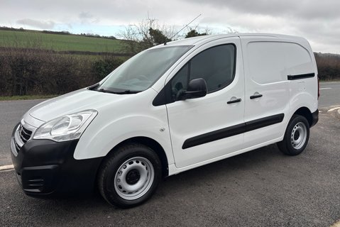 Peugeot Partner 850 S L1 1.6 Hdi 92ps Panel Van - Air Con - Direct from MOD 1