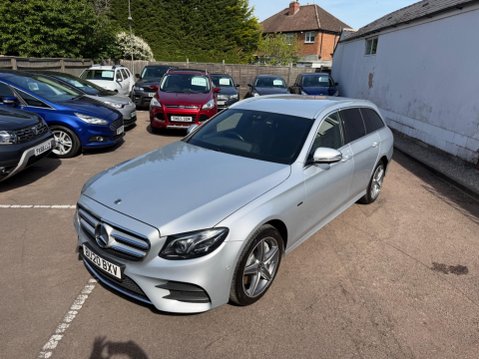 Mercedes-Benz E Class 2.0 E300de 13.5kWh AMG Line (Premium) G-Tronic+ Euro 6 (s/s) 5dr 4