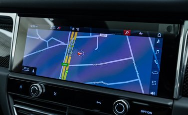 Porsche Macan GTS 24