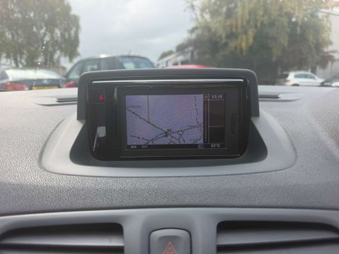 Renault Megane 1.6 16V Dynamique TomTom Hatchback 5dr Petrol Manual Euro 5 (110 ps) 34