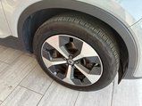 Volvo XC40 2.0 B4 MHEV Plus Dark DCT Auto Euro 6 (s/s) 5dr 9
