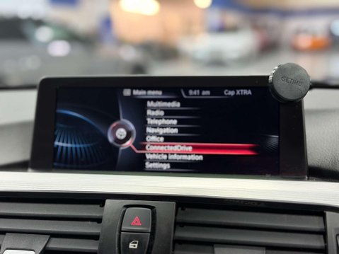 BMW M4 3.0 BiTurbo Coupe 2dr Petrol DCT Euro 6 (s/s) (431 ps) 33