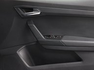 SEAT Arona TSI SE TECHNOLOGY 36