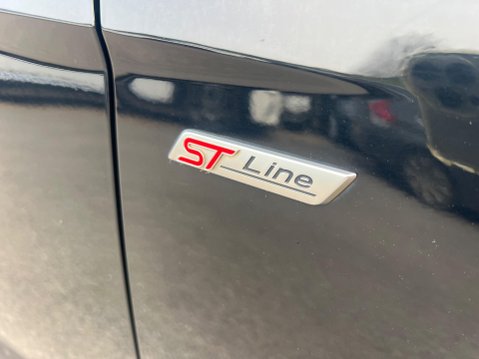 Ford Focus 1.0T EcoBoost ST-Line X Euro 6 (s/s) 5dr 18