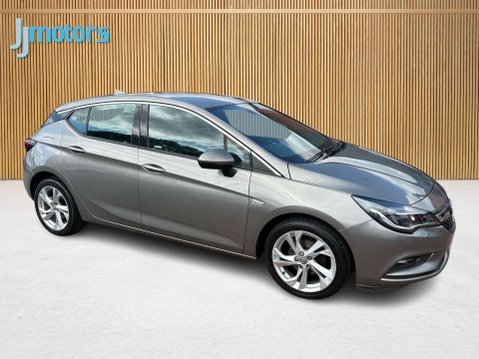 Vauxhall Astra 1.4i Turbo SRi Nav Hatchback 5dr Petrol Manual Euro 6 (150 ps) 25