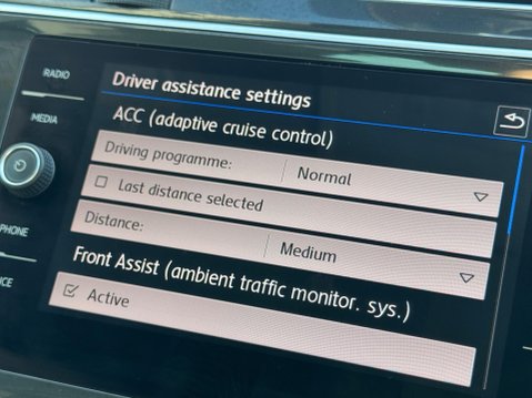 Volkswagen Tiguan 1.4 TSI SE Navigation Euro 6 (s/s) 5dr 23
