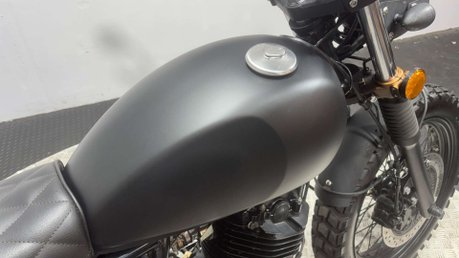 Mutt Mongrel 250 2018 NEW MOT ONLY 6K SCRAMBLER 250CC MODERN RETRO BIKE 13