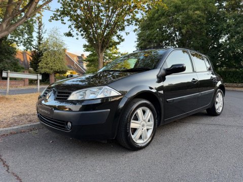 Renault Megane 1.6 VVT Oasis 5dr 37