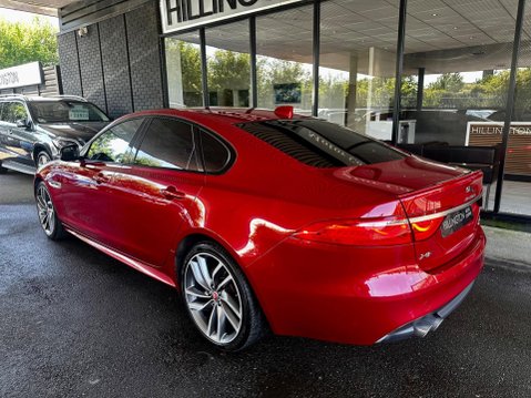 Jaguar XF 2.0d R-Sport Auto AWD Euro 6 (s/s) 4dr 5