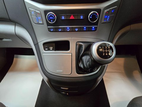 Hyundai I800 2.5 CRDi SE Nav Euro 6 5dr 20