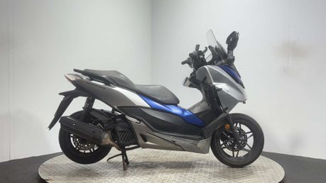 Honda Forza 125 NSS 2018 SPARES OR REPAIR PROJECT SCOOTER LEARNER BIKE 125CC 1