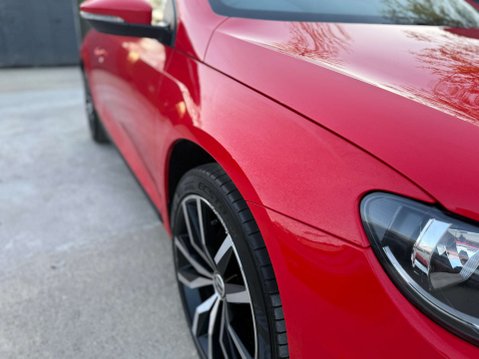 Volkswagen Scirocco 2.0 Scirocco GT BlueMotion Technology TDSi Semi-Auto 3dr 40