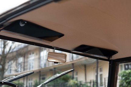 Maserati 3500GT Gran Turismo Series II 28