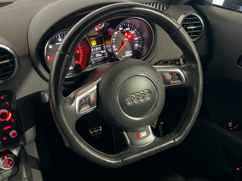 Audi TT TDI QUATTRO BLACK EDITION 13
