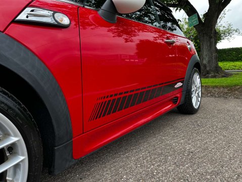 Mini Hatch 1.6 John Cooper Works 3dr 50