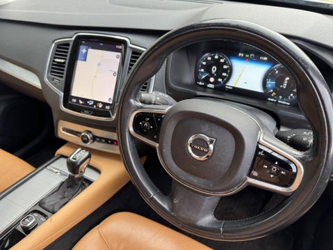 Volvo XC90 2.0 D5 Momentum Geartronic 4WD Euro 6 (s/s) 5dr 3