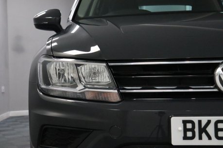 Volkswagen Tiguan SE NAV TSI 24