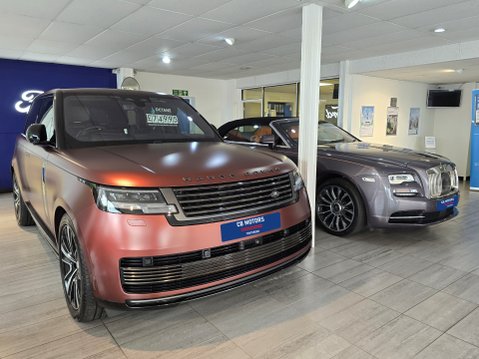 Land Rover Range Rover SV P510e PHEV 29