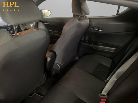 Toyota C-HR 1.8 VVT-h Icon SUV 5dr Petrol Hybrid CVT Euro 6 (s/s) (122 ps) Air Con - Al 19