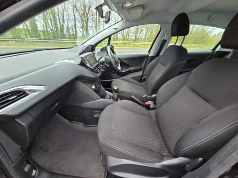 Peugeot 208 BLUEHDI S/S ACTIVE 14