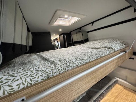 Pilote V630S Expression 2026 MODEL 9