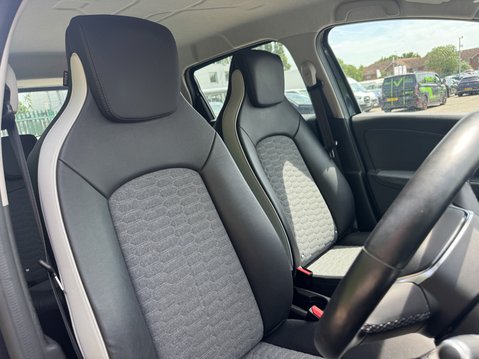 Renault Zoe (Sold) R135 EV50 52kWh GT Line + Hatchback 5dr Electric Auto (Rapid Charge) 13