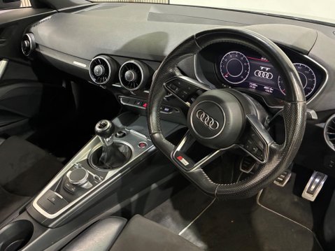 Audi TT 2.0 TFSI S line Euro 6 (s/s) 3dr 3